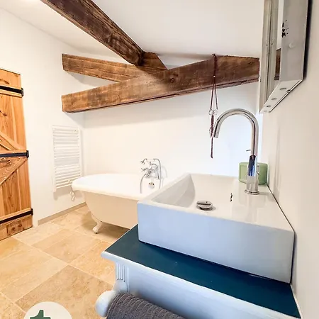 Tranquiloue - Maison Paisible A 7min Du Puydufou Hébergement de vacances *