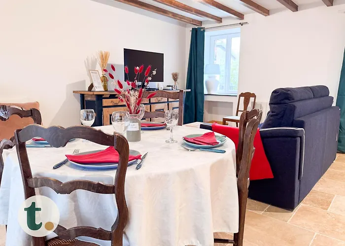 Tranquiloue - Maison Paisible à 7min Du Puydufou Hébergement de vacances *